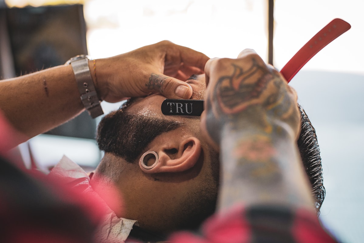 Beard growth factors and nutrition